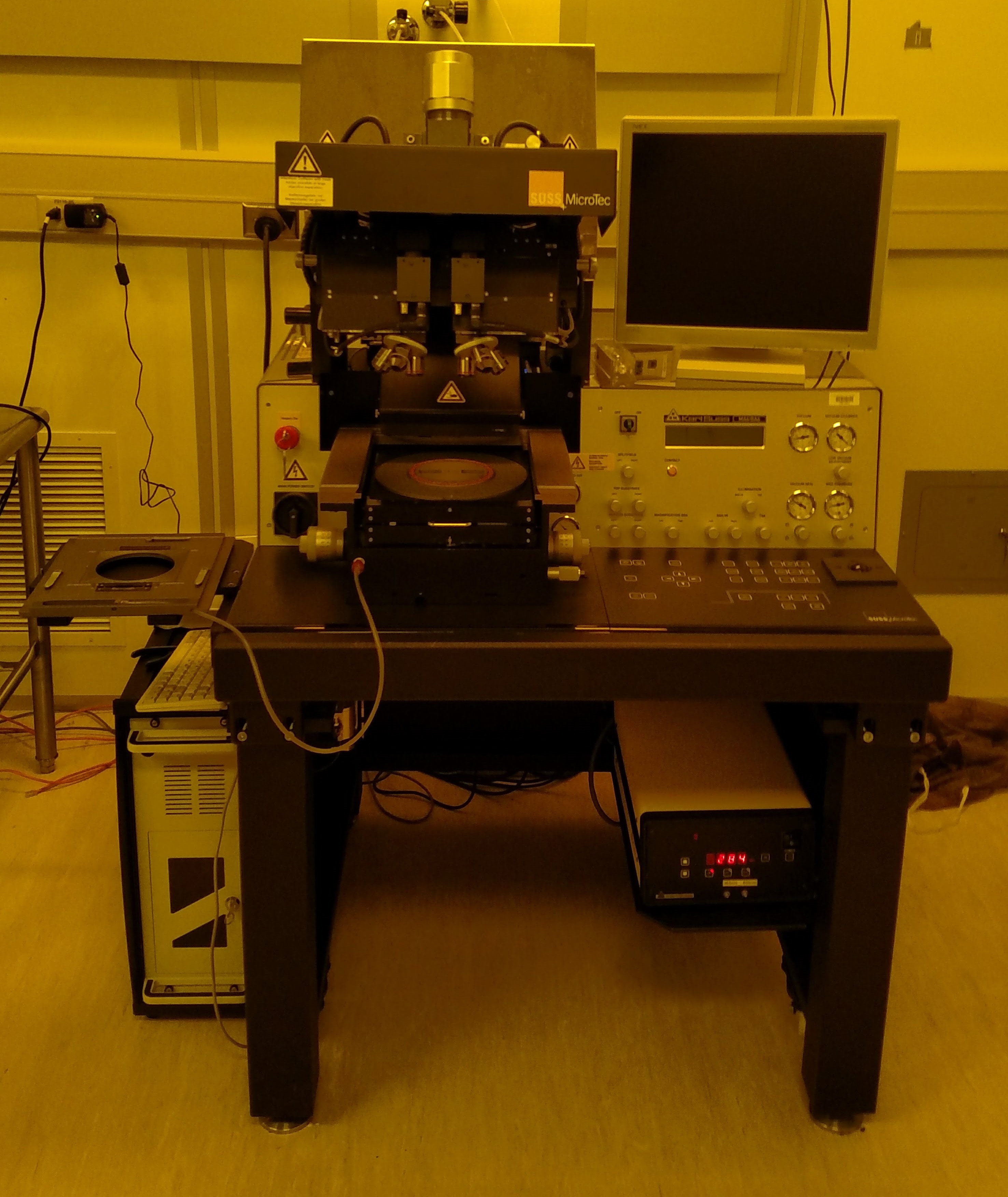 Karl Suss MA6 aligner(photolithography)